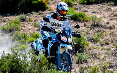 Voge 300 Rally: aventura y versatilidad para cada camino dentro y fuera de El Salvador